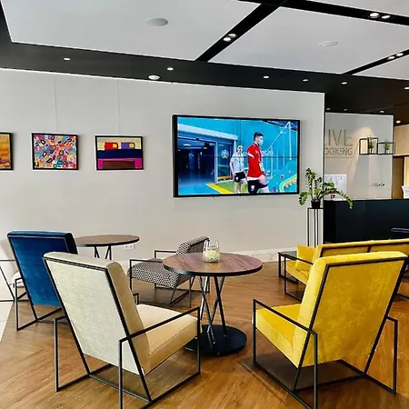 Arche Krakowska מלון 4*