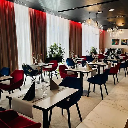 Arche Krakowska 4* Varsavia