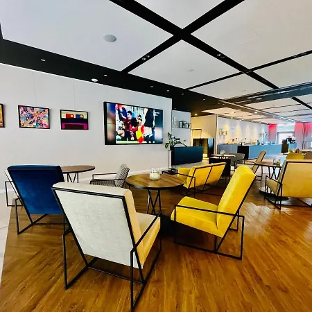 Arche Krakowska فندق 4*