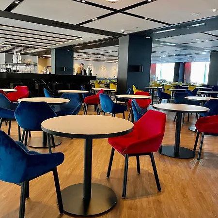 Arche Krakowska 4*