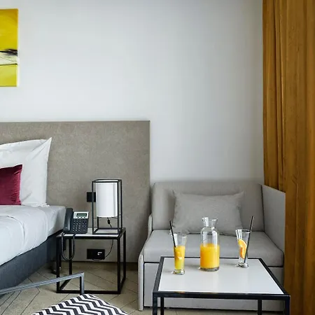 Arche Krakowska 4*