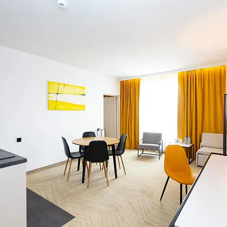 Hotell Arche Krakowska 4*