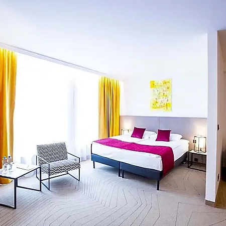 Arche Krakowska Hotel