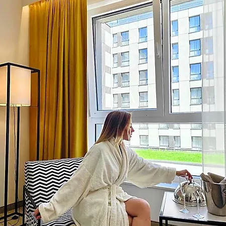 Arche Krakowska 호텔 4*
