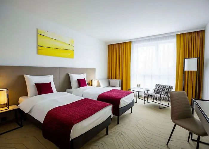 Arche Krakowska Warsaw