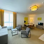 Arche Krakowska 4* Warschau