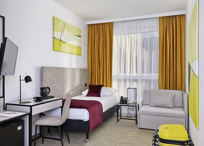 Hotel Arche Krakowska 4*