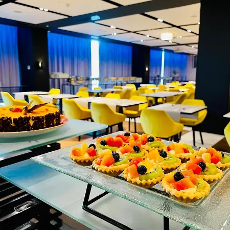 Hotell Arche Krakowska 4*