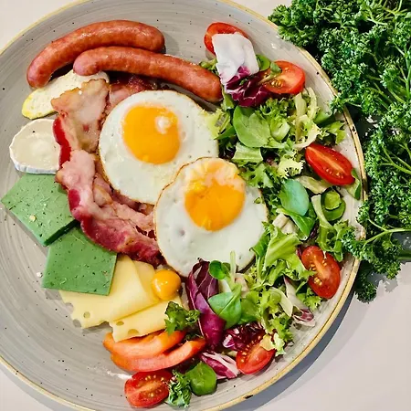 Hotell Arche Krakowska 4*