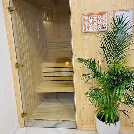 Arche Krakowska 4* Warszawa